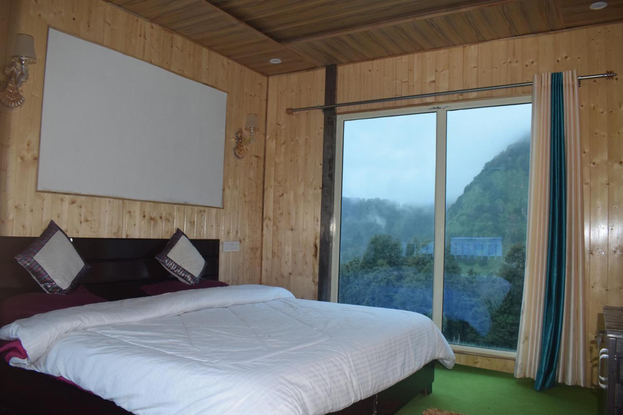 Himrab Chopta Resort Luaran gambar
