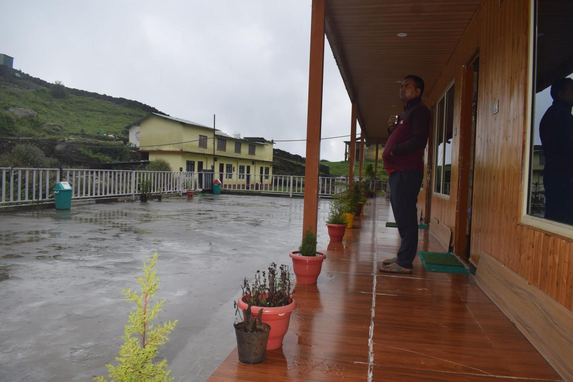Himrab Chopta Resort Luaran gambar